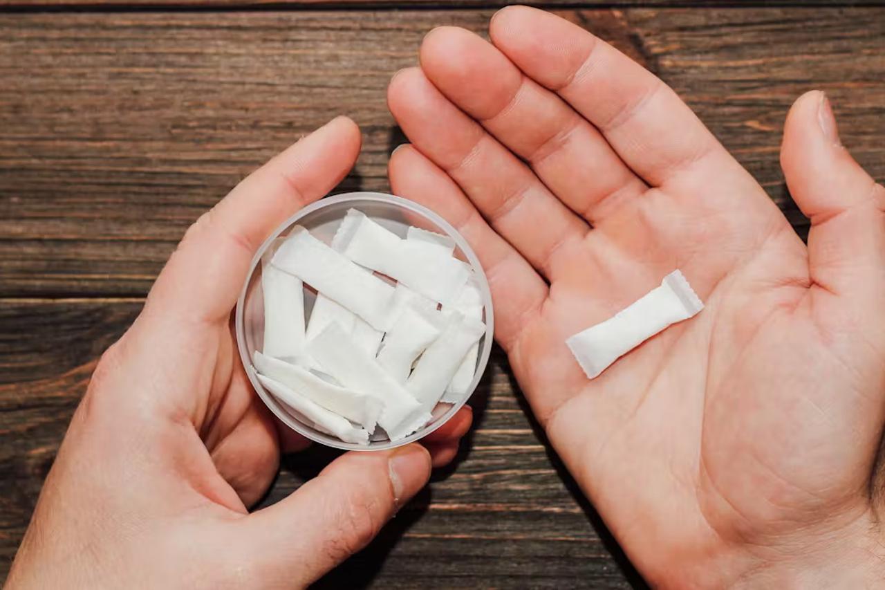 Jak správně skladovat nikotinové sáčky a e-cigarety, aby vydržely co nejdéle?